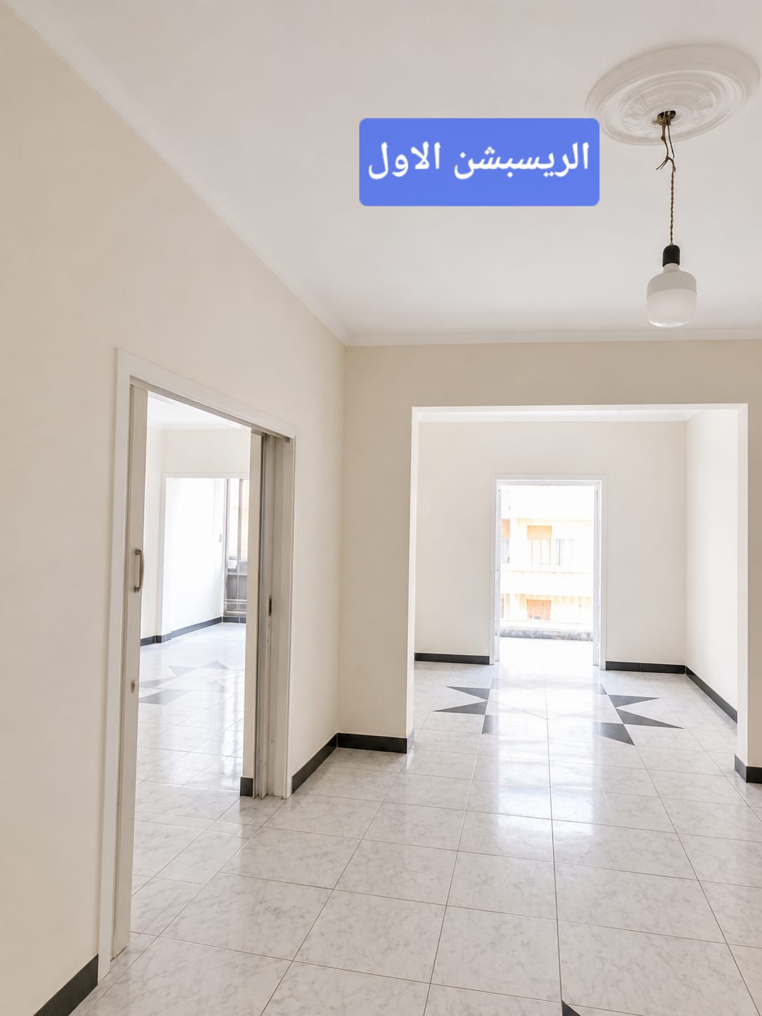 شقه للإيجار ٢٤٠ متر في النزهه الجديده سكنى