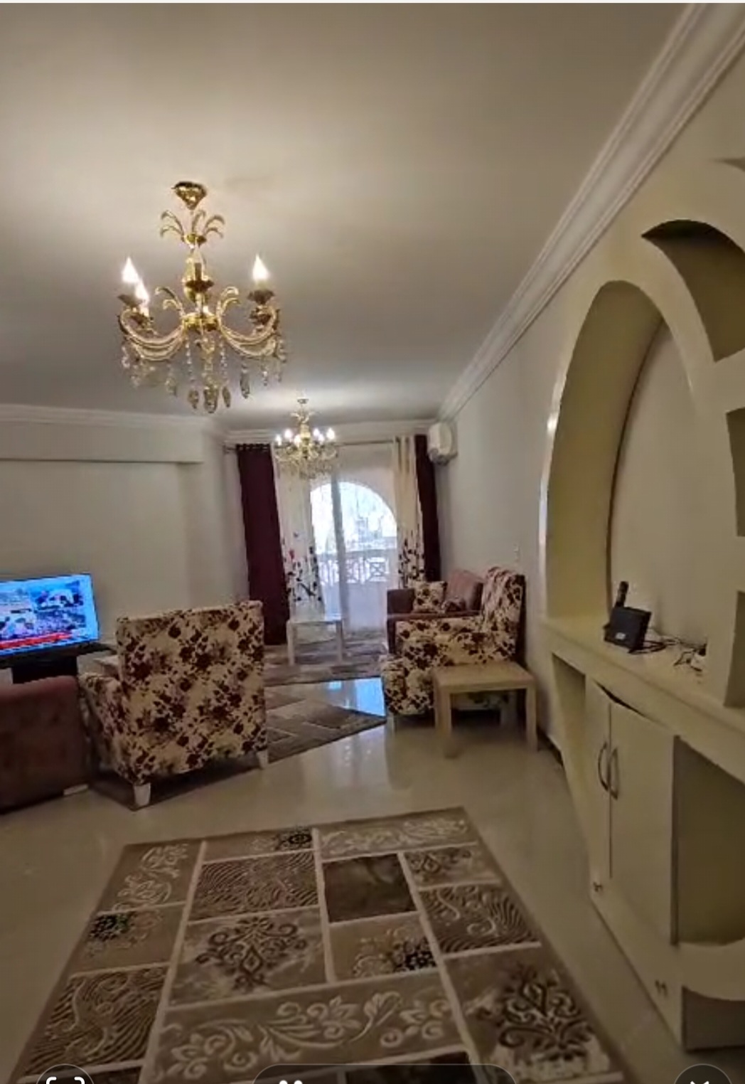 شقة 170متر بمجمع فلورنسا المنتزه loading=